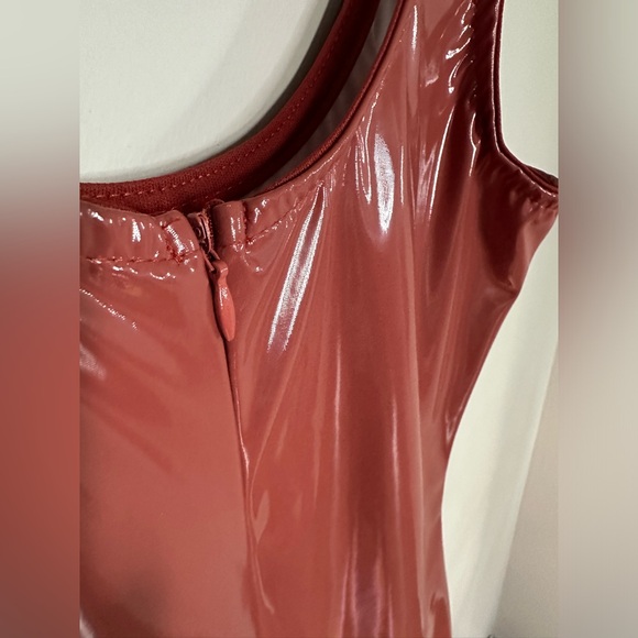 Dress size medium - Picture 3 of 4